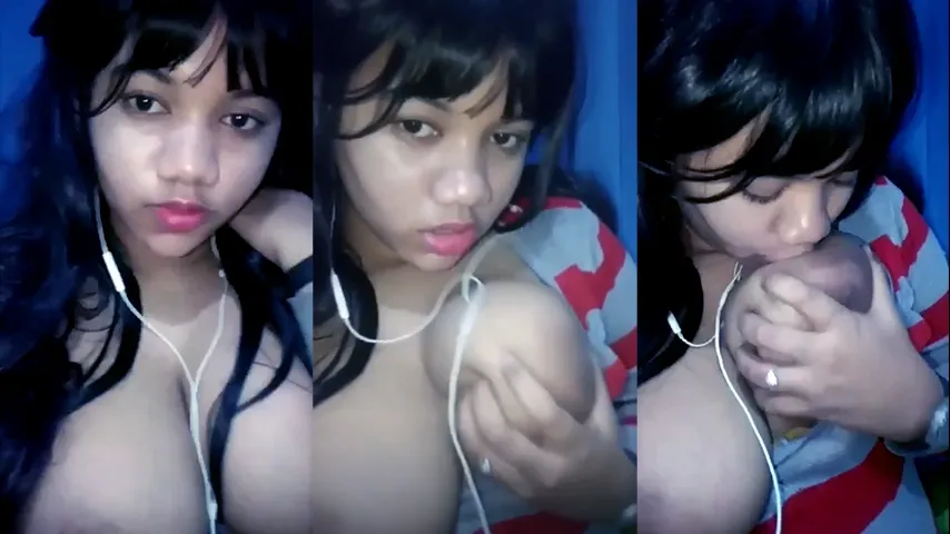 Bokep Indo Abg Cantik Cium Tetenya Sendiri