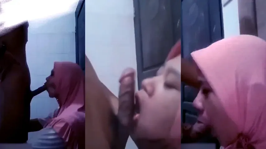 Bokep Indo Pembantu Jilbab Nyepong Sampai Keluar