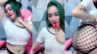 Bokep Indo Uting Coklat Nyeplak Jelas Mei Yien